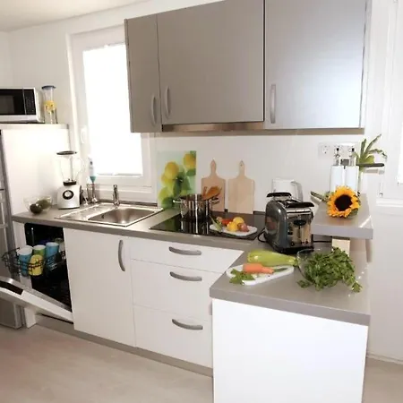 Holiday home Floating Sea House - 5stars Portoroz