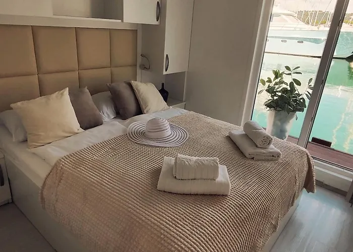 Σπίτι διακοπών Floating Sea House - 5stars *